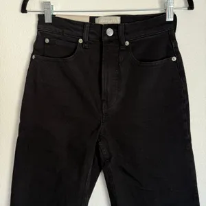 NWT Everlane Sz 24 The Way High Straight Jean‎ in Coal Black Organic Cotton thumbnail 5
