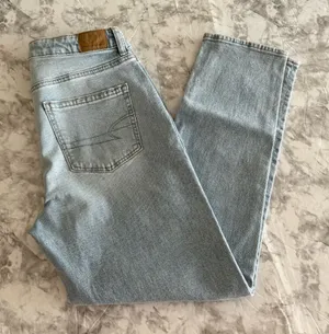 American Eagle Light Wash Strigid Jeans thumbnail 1