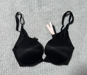 Victoria's Secret Bra thumbnail 1