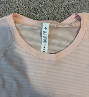 Lululemon Swiftly Tech Long Sleeve thumbnail 2