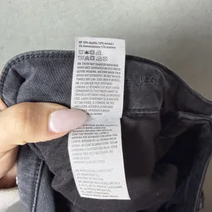 American Eagle High-Rise Jegging Jeans Black Stretch Distressed Lace Detail 16R thumbnail 10