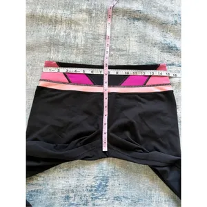 Lululemon Groove Black Fuchsia Peach Pink Quilt Winter Flare Leg Pants Size 8 thumbnail 6