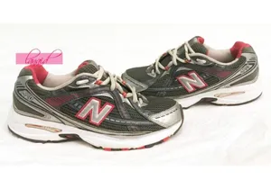 New Balance Hot Pink Magenta Grey Running Athletic Exercise Active Run Sneakers thumbnail 4