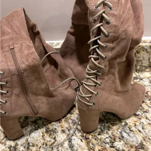 EGO Lace-Up Over-the-Knee Suede Boots in Brown size 4 great condition thumbnail 5