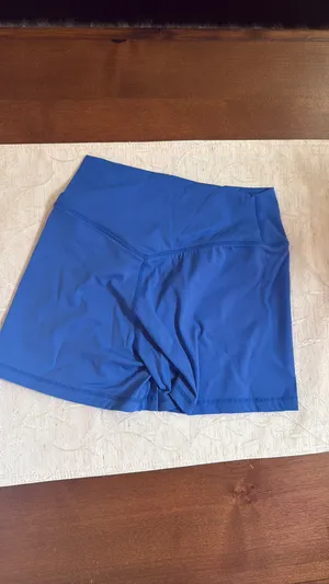Amazon Shorts thumbnail 2