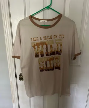 Tres Bien Country Shirt thumbnail 1