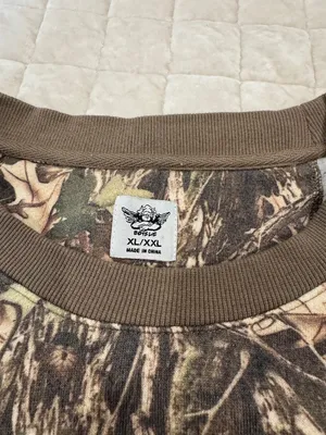 Boys Lie Kara Manhunt Graphic Crewneck Pullover thumbnail 5