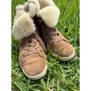UGG High Top Suede Sneakers Size 6 thumbnail 3