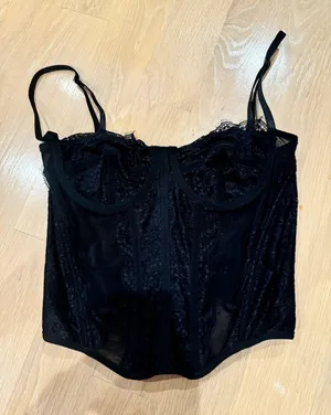 Corset Urban Outfitters thumbnail 1