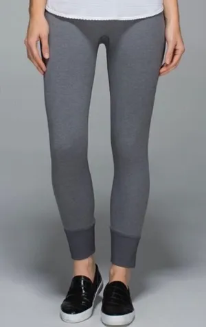 Lululemon Ebb To Street Leggings Size 6 Gray Seamless Medium Rise Pant Gorp‎ Gym thumbnail 1
