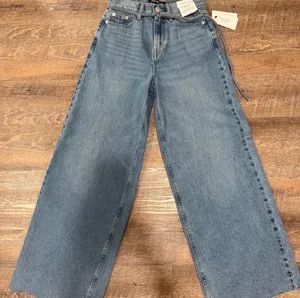 Calvin Klein Super High Rise Wide Leg Jeans thumbnail 1
