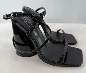 Simmi London Square Toe Strappy Chunky Round Heels in‎ Black Size 5 thumbnail 1