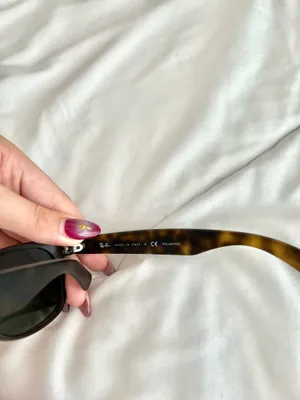 Rayban Tortoise shell Wayfarer sunglasses  thumbnail 4