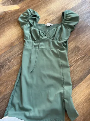 green dress thumbnail 1