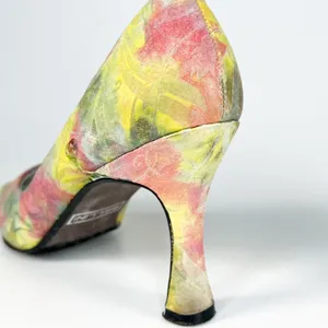 Bellini Tamesis Embossed Leather Kitten Heels Shoes Floral Yellow Pink Women 7.5 thumbnail 8