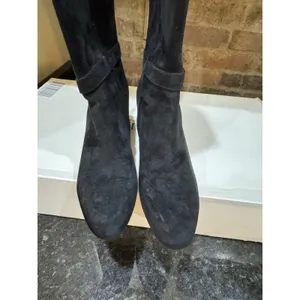 the Lauren Ralph Lauren Kellie Suede Tall Boots in black Size 8 Riding thumbnail 6