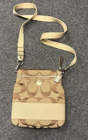 Coach Signature File Bag Khaki Gold Jacquard Canvas Crossbody Handbag F17435 thumbnail 1