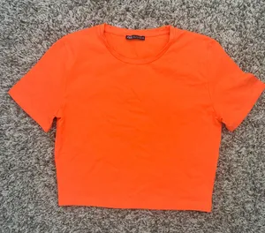 ZARA T-shirt thumbnail 1