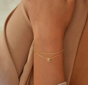 Turandoss Gold plated Initial Bracelet "E" thumbnail 1