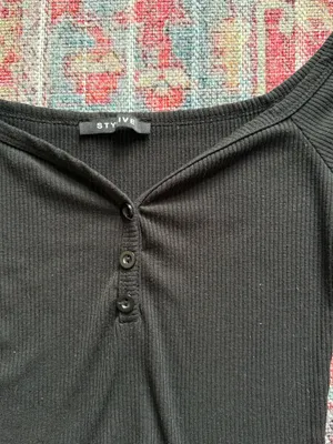 stylive sweetheart neck off shoulder top Black thumbnail 2