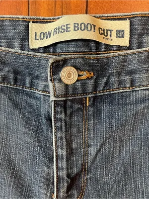 Gap Low Rise Jeans Y2K Boot Cut Womens 4 Blue Cotton Denim Classic Western thumbnail 3