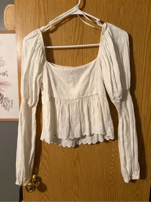 Line & Dot White Embroidered Puff Sleeve Peplum Blouse “Dakota Top” XS thumbnail 2