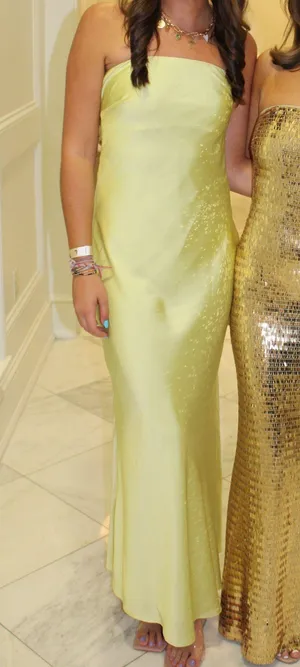 Revolve Formal Dress Long green  thumbnail 1