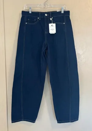 NWT Free Assembly Mid Rise Barrel Ankle Jeans sz 2 thumbnail 1