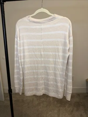 Abercrombie & Fitch Striped Lightweight Crewneck Sweater - Size XS thumbnail 3