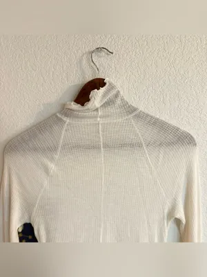 Free People Intimately Womens Shirt White Lightweight Waffle Knit Size XS thumbnail 4