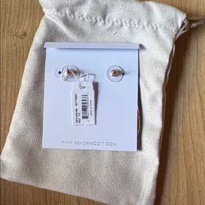 Kendra Scott Zorte Earrings thumbnail 2