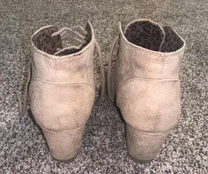 Cityclassifed Tan Ankle Booties Size 7.5 thumbnail 3