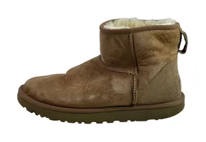 UGG Classic Ultra Mini Brown Suede Round Toe Faux Fur Pull Tab Ankle Boots Sz 11 thumbnail 1