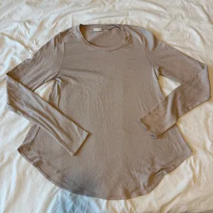 Aritzia Wilfred Free Beige Long Sleeve  thumbnail 1