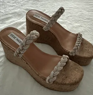 Steve Madden Platform Sandal thumbnail 2