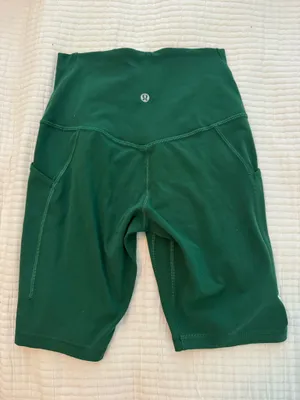 Lululemon Align High-Waisted Shorts 6" thumbnail 2