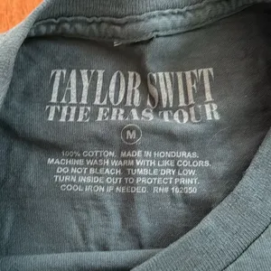 Taylor Swift The Eras Tour T-Shirt Unisex Blue 2023 Concert‎ Dates Medium thumbnail 3