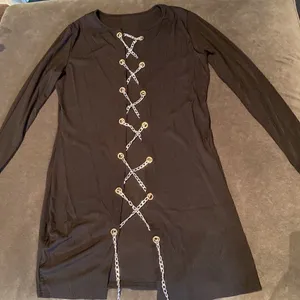 Women’s Black Long Sleeve Sexy Top/Dress with Chain Closure Size XL NEW thumbnail 6