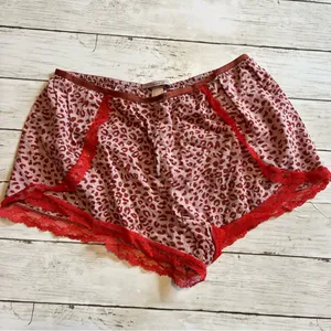 Victoria's Secret Leopard Pajama Shorts thumbnail 5
