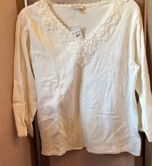 Christopher & Banks Cream Lace Detail Long Sleeve knit Top large NWT thumbnail 1