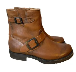 Frye Vicky Tan Leather Buckle Ankle Boots thumbnail 2