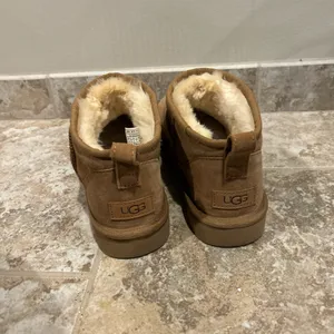 Ugg Ultra Mini Boot thumbnail 3