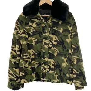 NEW Jocelyn Womens S‎ Sherpa Trucker Jacket Faux Fur Collar Camo Green Black thumbnail 2