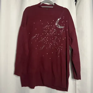 Torrid Burgundy Maroon Silver Sequin Moon Mock Neck Sweater 1X thumbnail 4