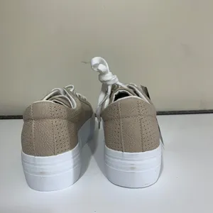 Women's Platform Sneakers Size 7 Beige Faux Leather Lace Up Comfort In Every Ste thumbnail 9