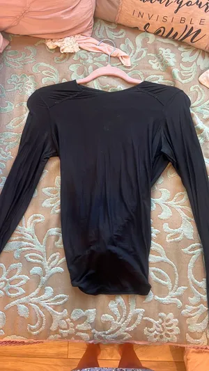Lululemon Black Long Sleeve thumbnail 2