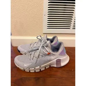 Nike Free Metcon 4 Purple Training Shoes Women’s 11 thumbnail 2