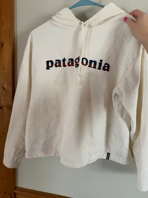 Patagonia Crop Sweatshirt thumbnail 1