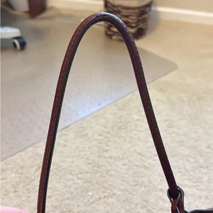 Michael Kors Leather Shoulder Bag thumbnail 9