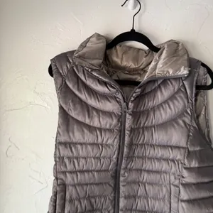 Bernardo Womens Goose Down Puffer Vest XL‎ Sleeveless Gray Lightweight thumbnail 2